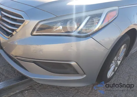 2017 Hyundai Sonata z USA, uszkodzony, nr VIN 5NPE24AF2HH493477